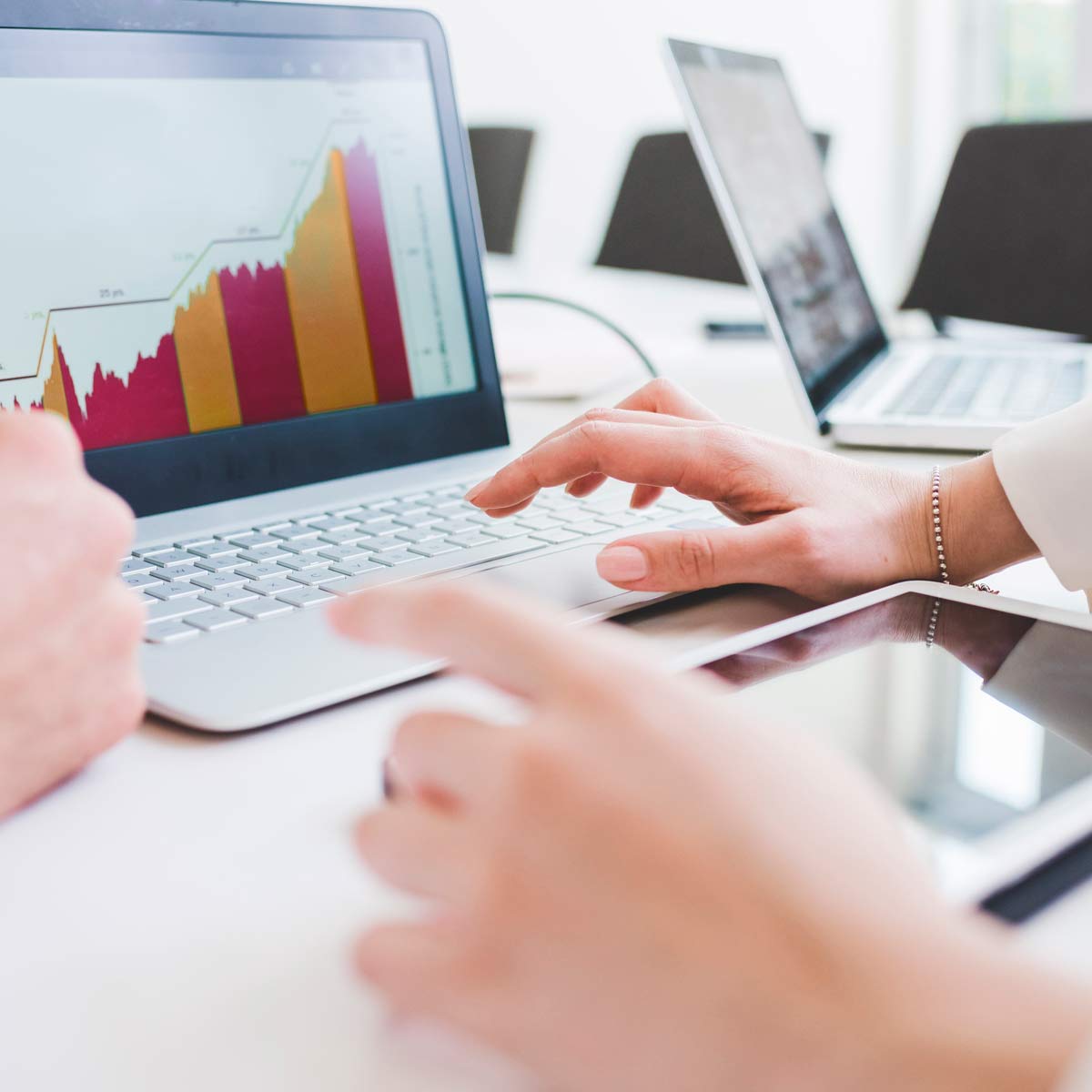 CONSULTORÍA ESPECIALIZADA PARA TU NEGOCIO